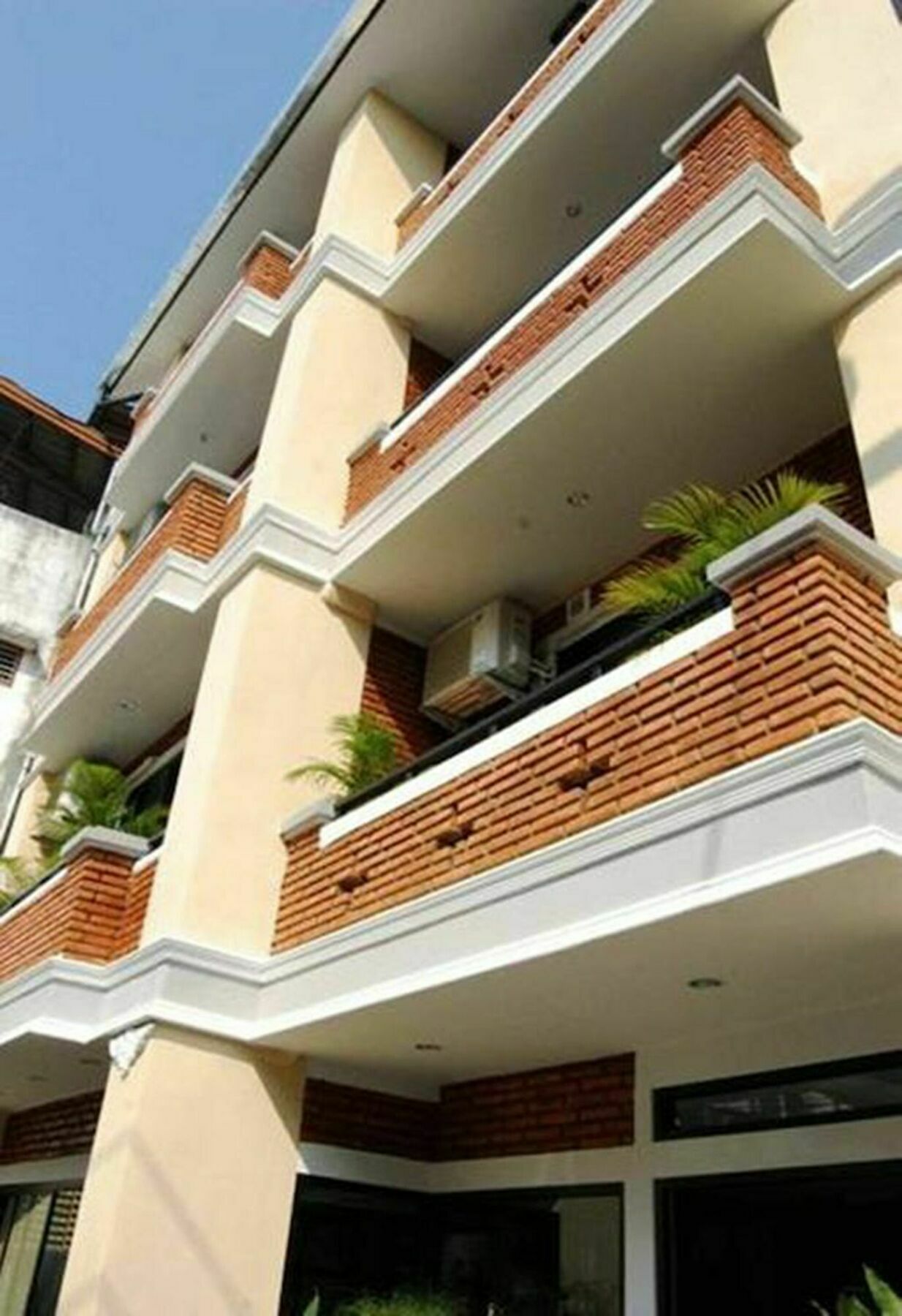 Spring@Tapae Hotel Chiang Mai Exterior photo